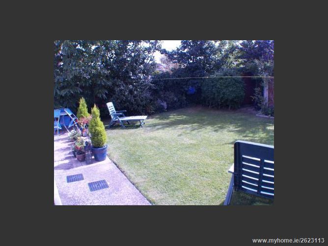 7 Castle Riada Crescent, Lucan,  Dublin West