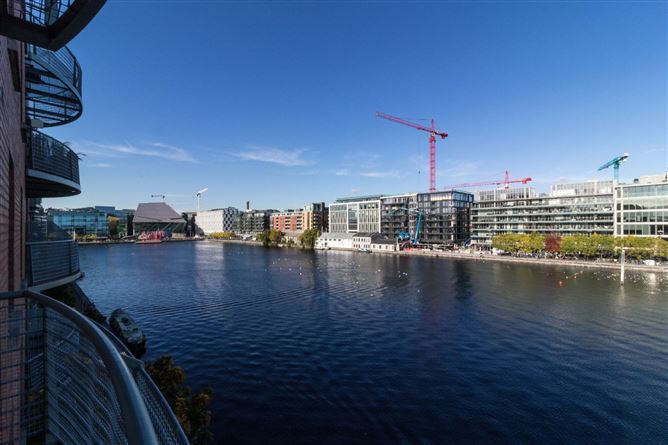 224 The Waterside, Charlotte Quay, Dublin 4