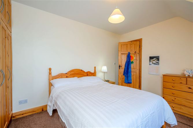 Sunnyside, 2 Knockdromaclogh, Fermoy, Co. Cork