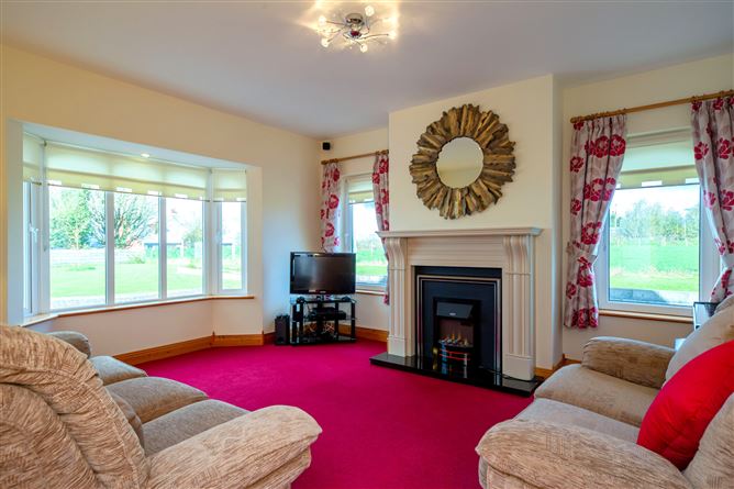 Sunnyside, 2 Knockdromaclogh, Fermoy, Co. Cork