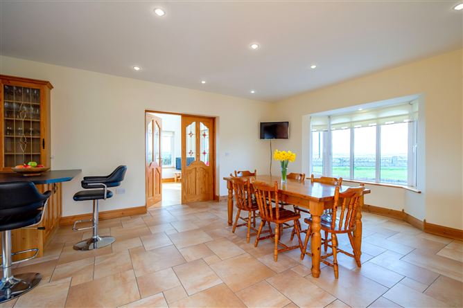 Sunnyside, 2 Knockdromaclogh, Fermoy, Co. Cork
