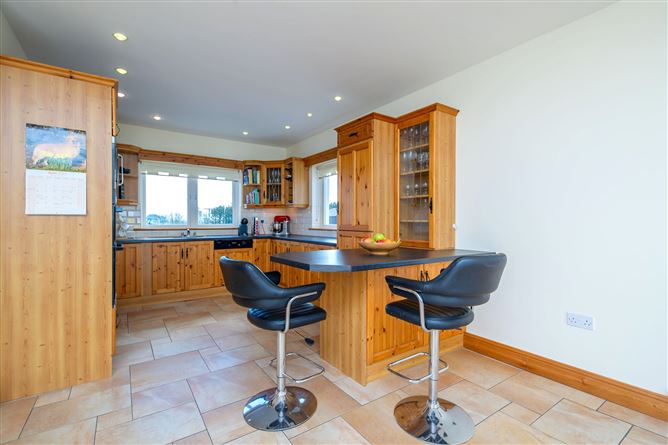 Sunnyside, 2 Knockdromaclogh, Fermoy, Co. Cork