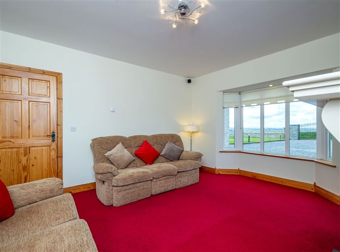 Sunnyside, 2 Knockdromaclogh, Fermoy, Co. Cork