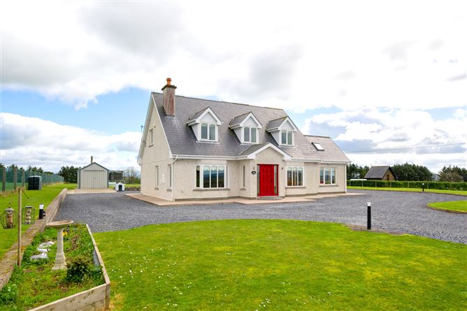 Sunnyside, 2 Knockdromaclogh, Fermoy, Co. Cork