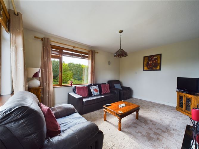 Uphills, Hoddersfield, Crosshaven, Cork