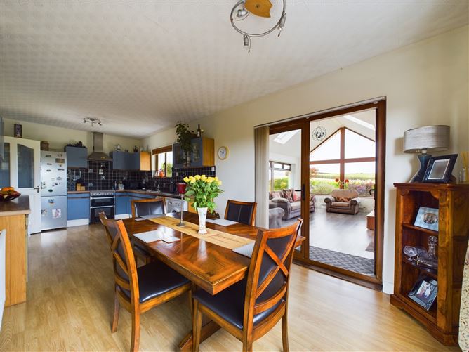 Uphills, Hoddersfield, Crosshaven, Cork