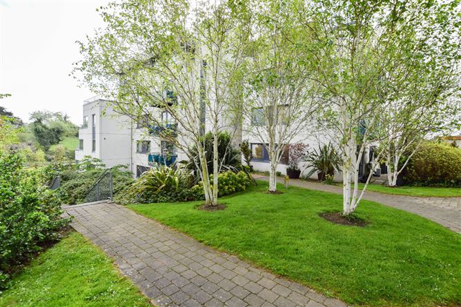 2 Carleton House, Brennanstown, Cabinteely, Dublin 18