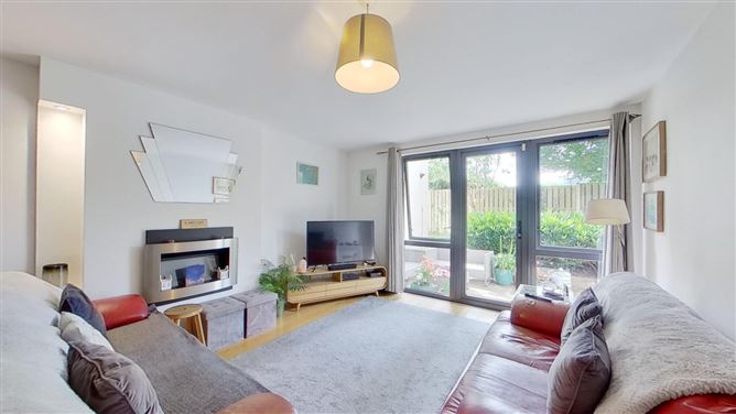 2 Carleton House, Brennanstown, Cabinteely, Dublin 18