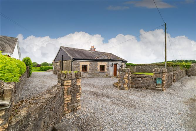 Rose Cottage, Clonearl Demesne, Daingean, Co. Offaly