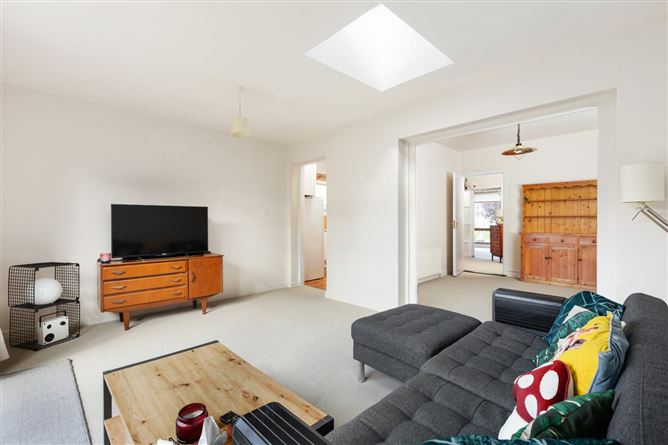 106 Upper Kilmacud Road, Kilmacud, Blackrock, Co. Dublin