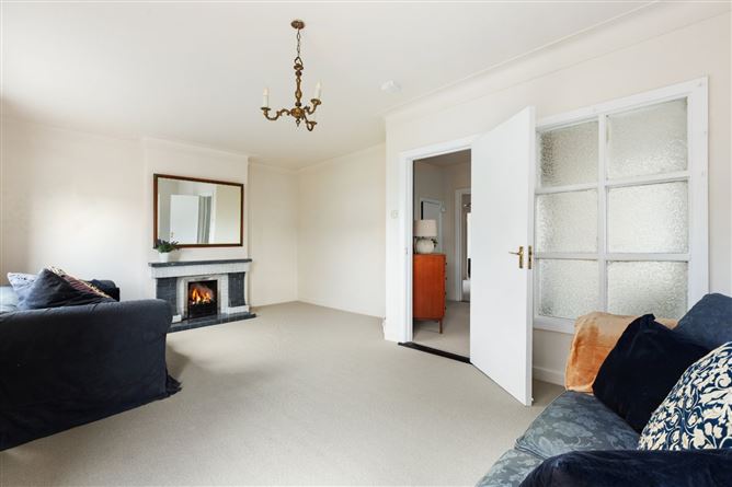 106 Upper Kilmacud Road, Kilmacud, Blackrock, Co. Dublin