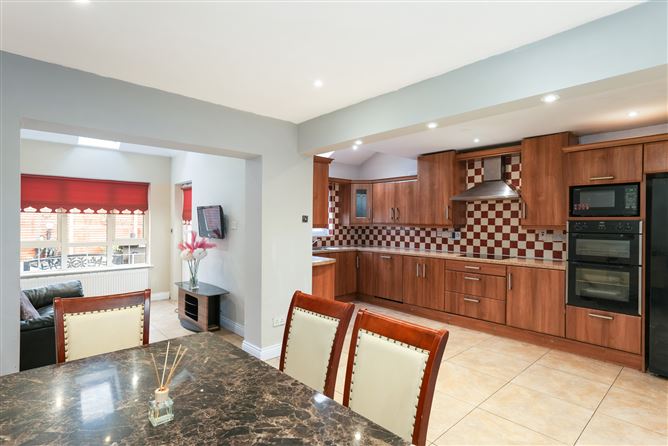 30 Ellensborough Close, Kiltipper, Dublin 24