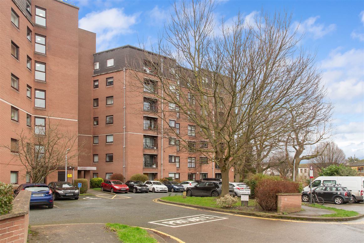 28 Willbrook House, Northbrook Avenue, Ranelagh, Dublin 6