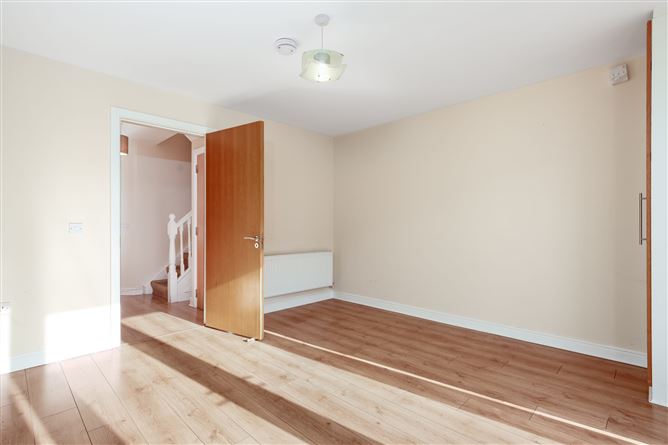 Photo 8 of 28 — 16 Melville Close, Finglas, Dublin 11