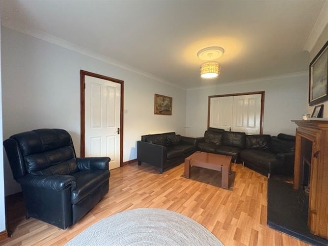 Rathlyon Grove, Knocklyon, Dublin 16