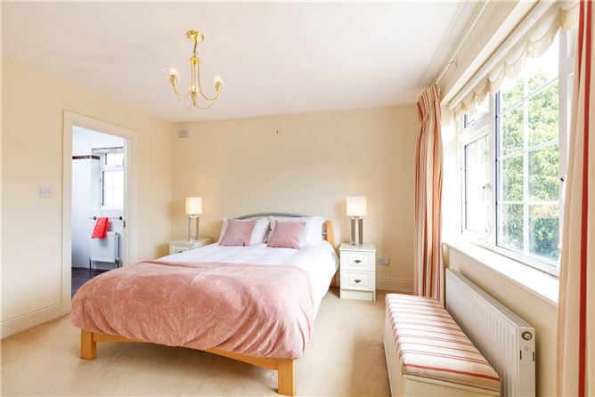Karnedy Lodge, Outfarm Lane, Castleknock, Dublin 15