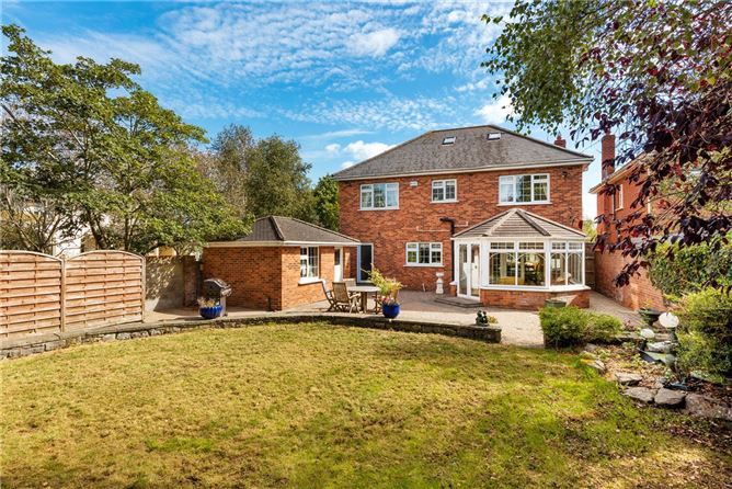 Karnedy Lodge, Outfarm Lane, Castleknock, Dublin 15