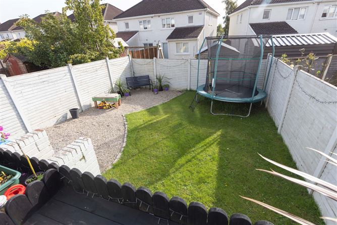 13 Tara Court Avenue, Navan, Co. Meath