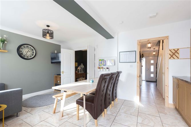 13 Tara Court Avenue, Navan, Co. Meath