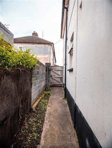 38 Bargy Road,, East Wall, Dublin 3