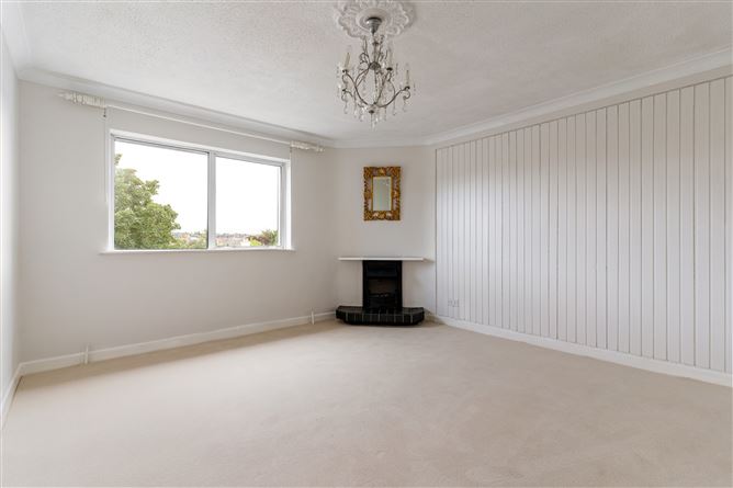 52 Seabury, Sandymount, Dublin 4