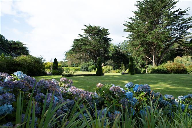 Superior Garden Lodge, Ballylickey, Bantry, Cork