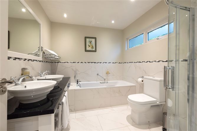 Superior Garden Lodge, Ballylickey, Bantry, Cork