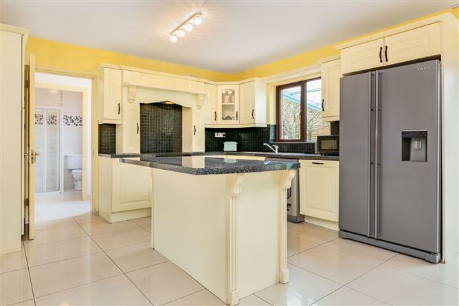 16 Oceanwave, Aylesbury Park, Sligo