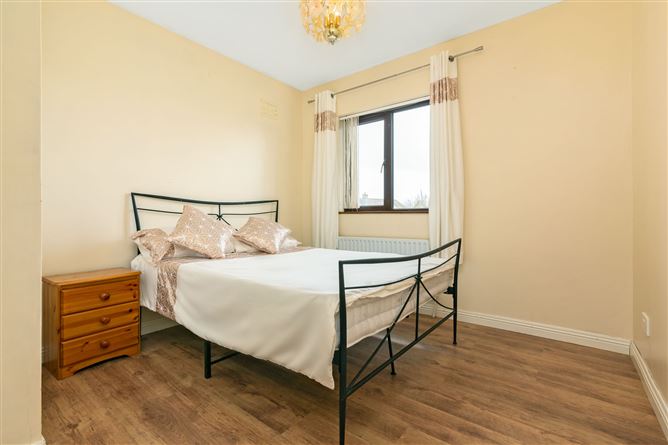 16 Oceanwave, Aylesbury Park, Sligo