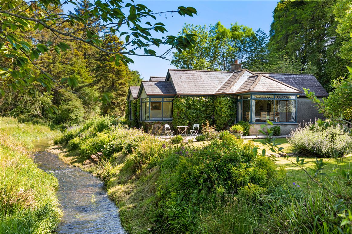 Cooleven, Ballymore Eustace, Co. Kildare