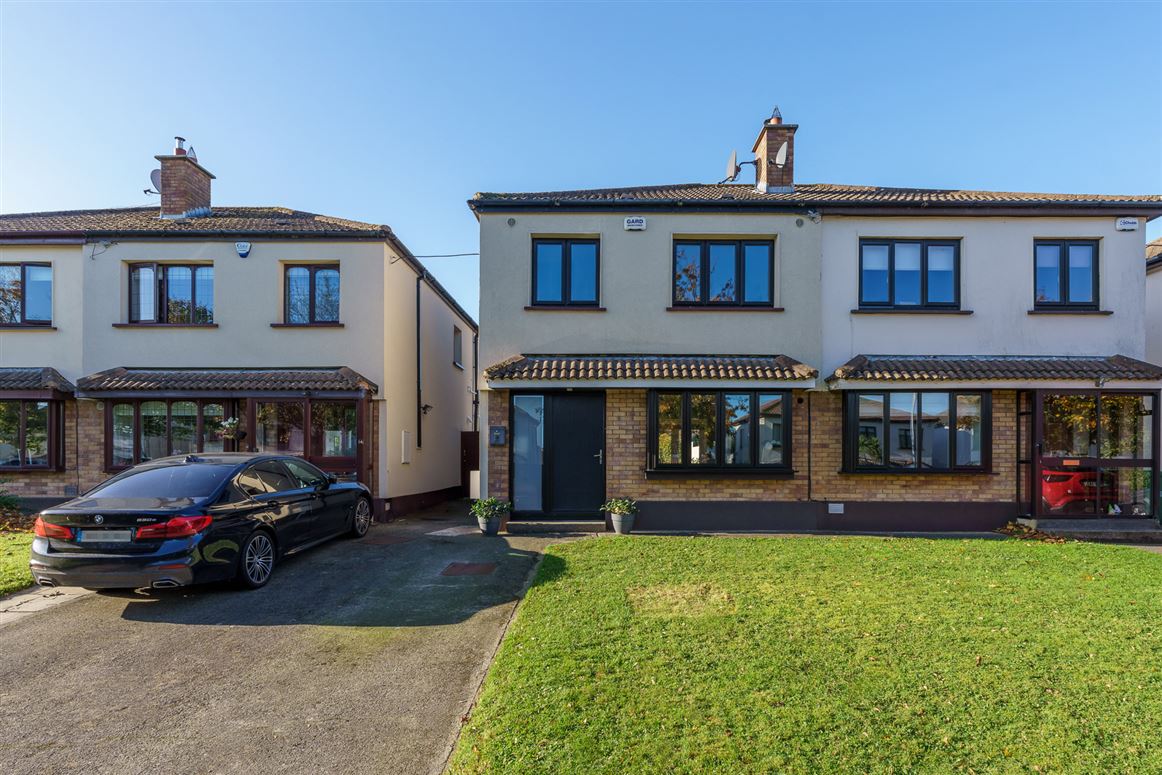 12 Mount Eagle Drive, Leopardstown Heights, Leopardstown, Dublin 18