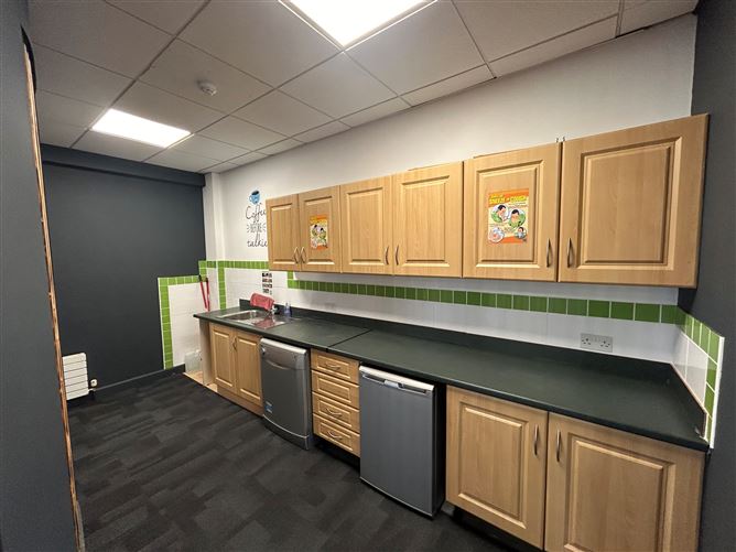 Penthouse, Westpoint Court, JFK Drive, Naas Road, Dublin 12