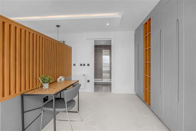 78 Millennium Tower, Charlotte Quay Dock, Grand Canal Dk, Dublin 4
