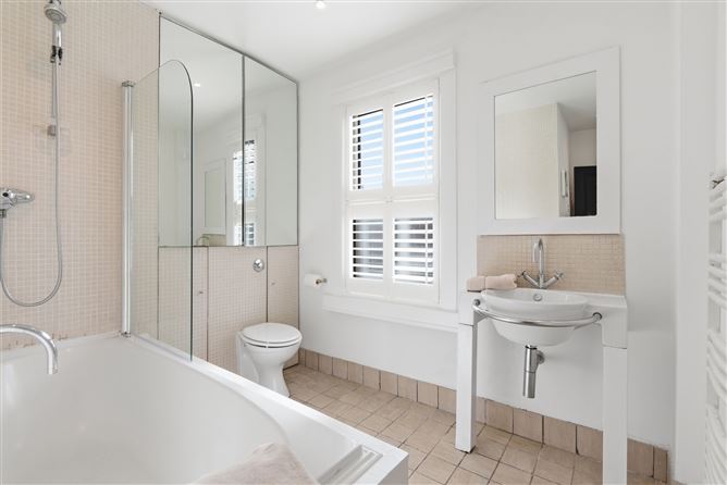 77 Ringsend Road, Ringsend, Dublin 4