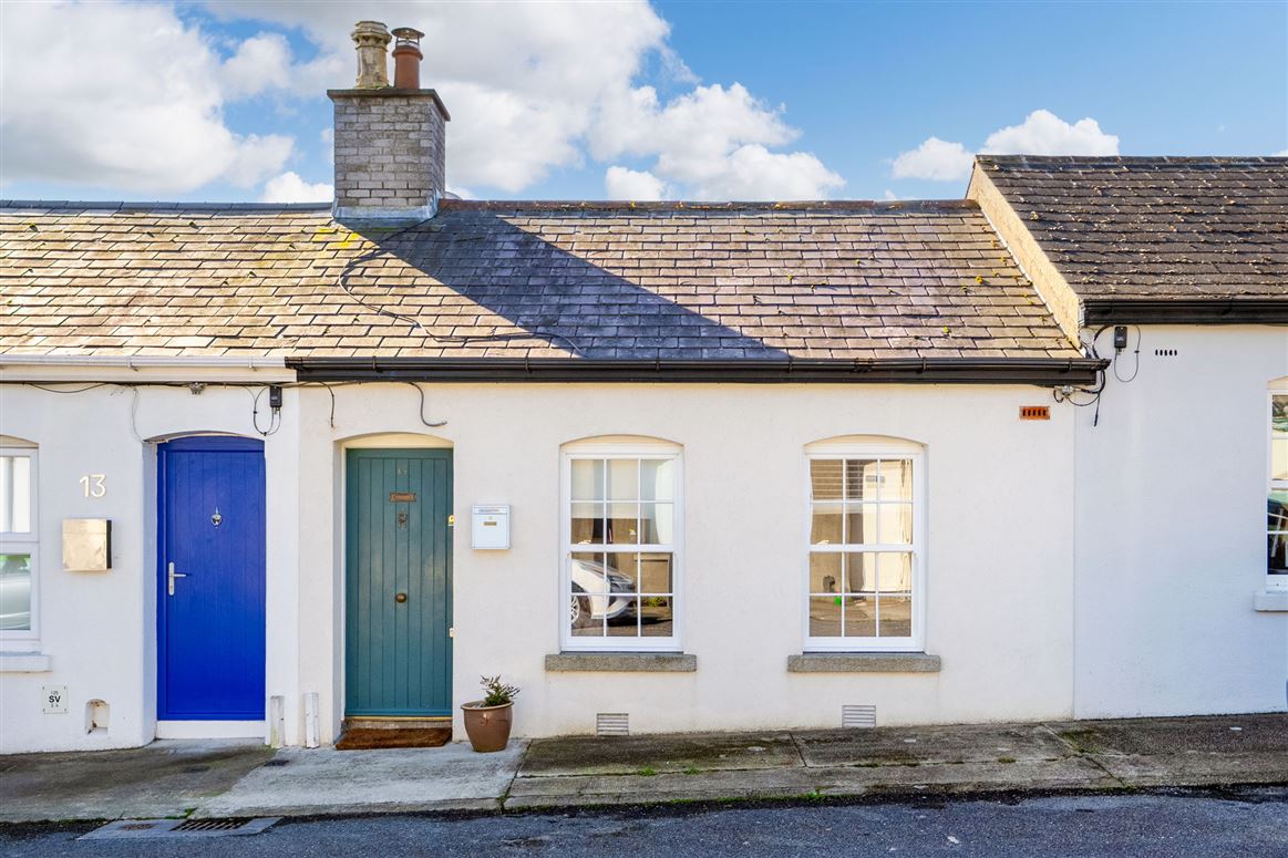 14 Findlater Street, Glasthule, Dublin