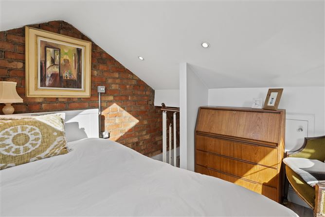 14 Findlater Street, Glasthule, Dublin