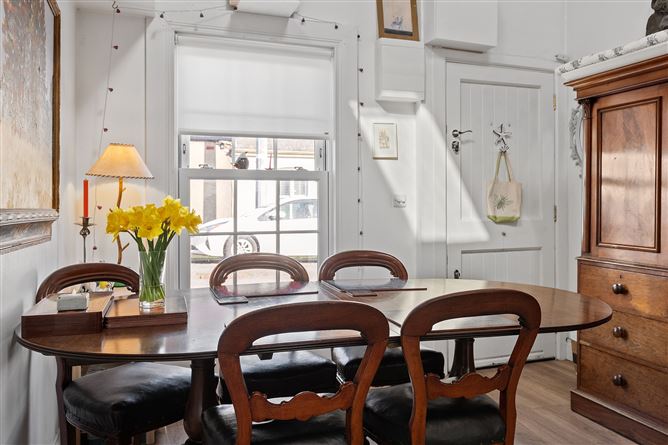 14 Findlater Street, Glasthule, Dublin