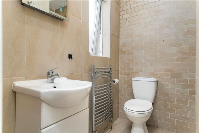 7 Parklands View, Ballycullen, Dublin 24