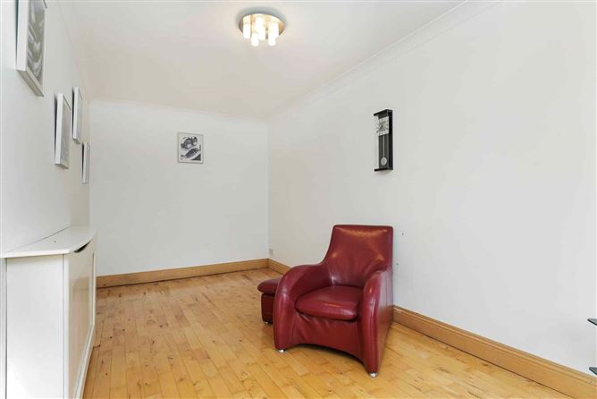 7 Parklands View, Ballycullen, Dublin 24