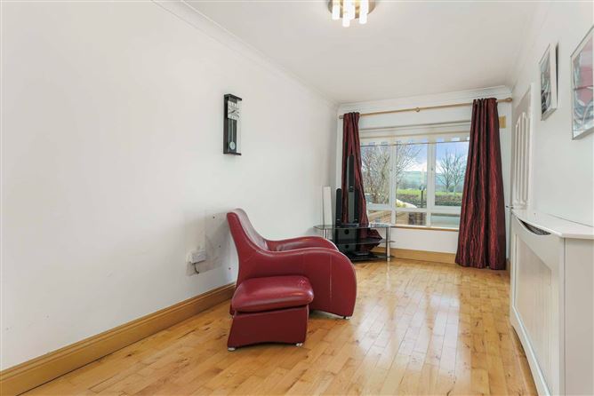 7 Parklands View, Ballycullen, Dublin 24