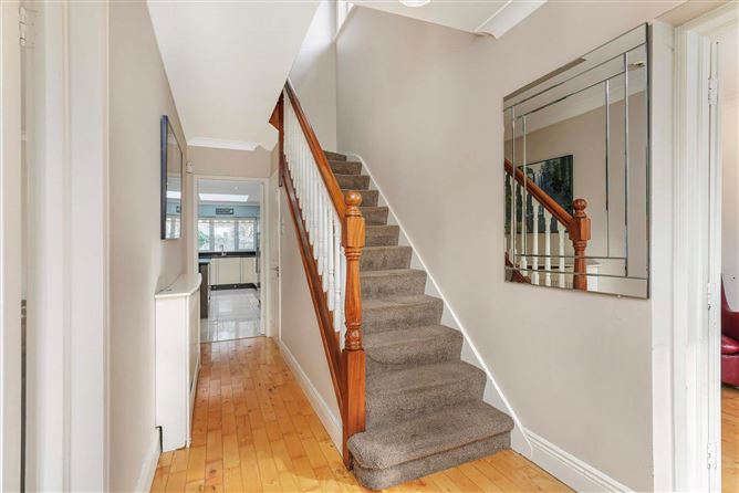 7 Parklands View, Ballycullen, Dublin 24