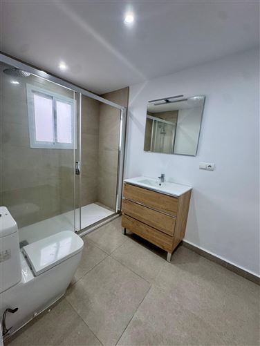 Coin, Coin Centro, Spain