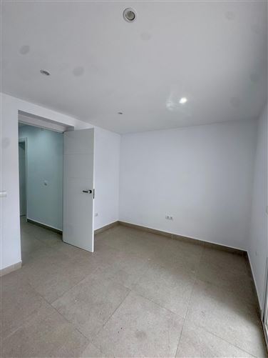 Coin, Coin Centro, Spain