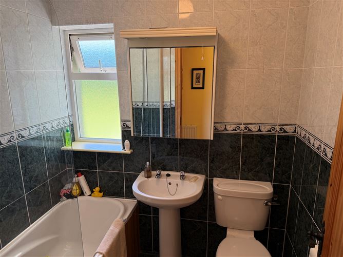 Photo 18 of 27 — No. 4 Milltown, Dingle, Kerry