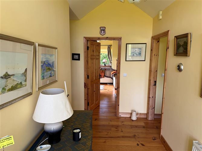 Photo 8 of 27 — No. 4 Milltown, Dingle, Kerry