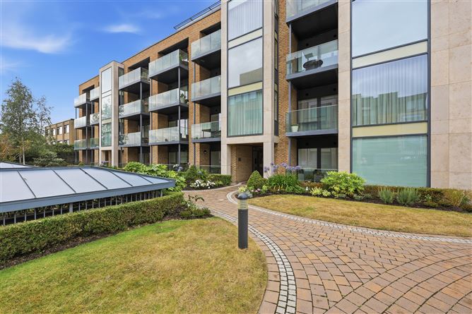 Photo 18 of 24 — Apartment 42 Seascape, Clontarf Road, Clontarf, Dublin 3