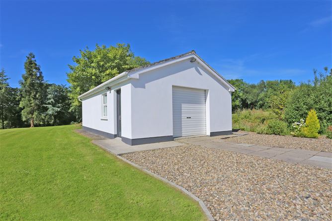 Picasa, 15 Monaskeha, Clonlara, Co. Clare