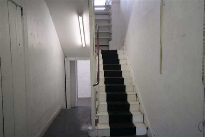 42/43 Blessington Street, Dublin 7
