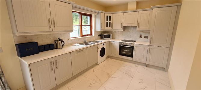 49 O'Carolan's Court, Kilronan, Ballyfarnon, Boyle, Roscommon
