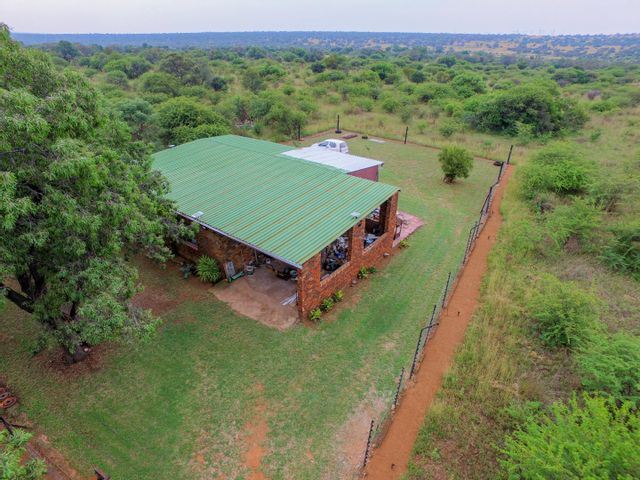Private, Tamboti Road, Gauteng, Dinokeng